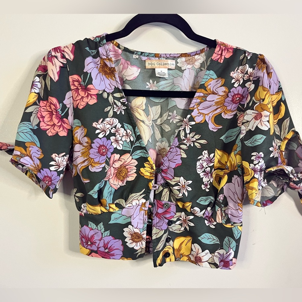 B.O.G Collection Floral Print Crop Top